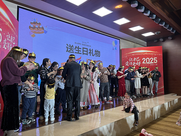 歐能機(jī)械2024年度年會(huì)盛況，2025讓自己變得更好