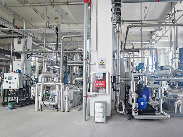 用TCU溫控系統(tǒng)控溫，穩(wěn)定又降本