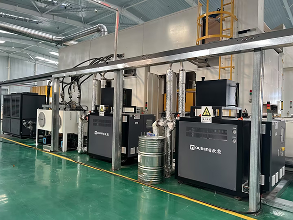 電加熱導(dǎo)熱油設(shè)備耐用性怎么樣？使用壽命的影響因素