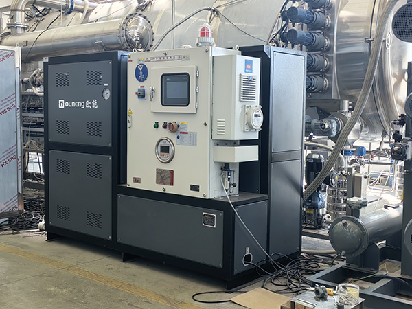 防爆水循環(huán)模溫機